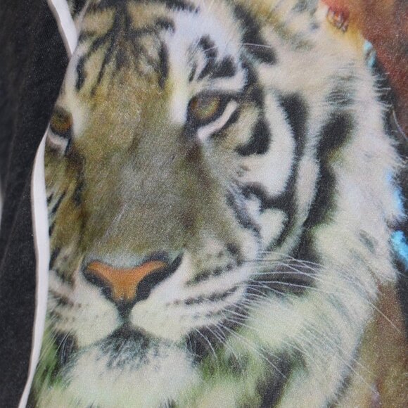 Dark Grey Joe Exotic from Tiger King T-Shirt - Size XS - Picture 11 of 11